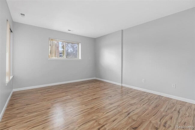 Building Photo - 2620 Greenstone Blvd