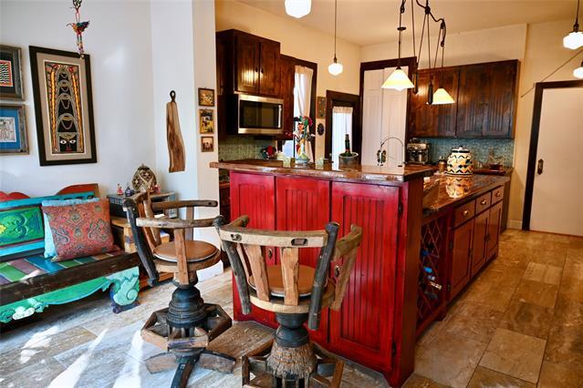 Building Photo - 327 S Edgefield Ave