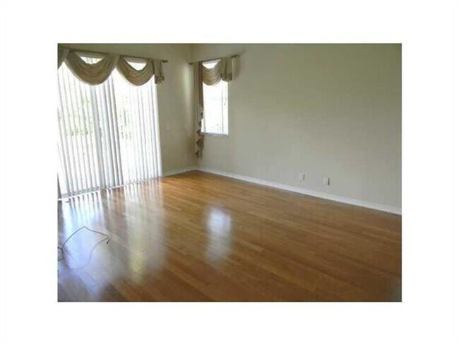 Building Photo - 2721 W Abiaca Cir