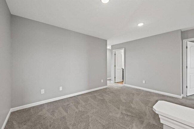 Building Photo - 8169 Driftwood Lp