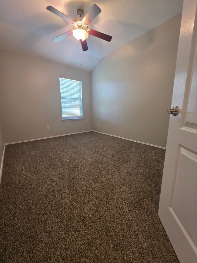 Building Photo - 2614 White Ibis Ct