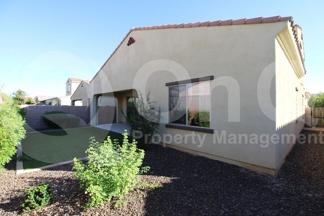 Building Photo - 4414 E Angela Dr