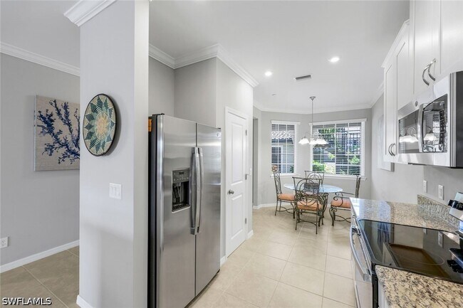 Building Photo - 9393 Pocida Ct