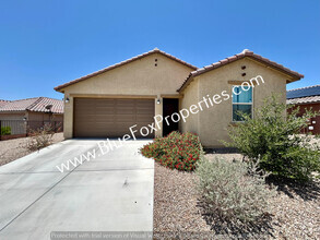 Building Photo - 8683 N Calle La Canoa