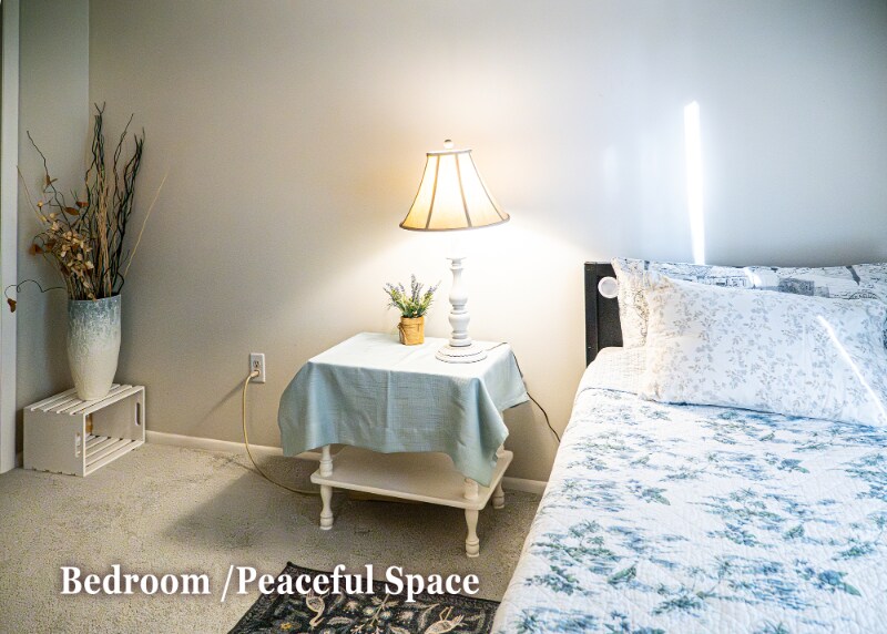 Building Photo - 1718 Valley Forge Ave