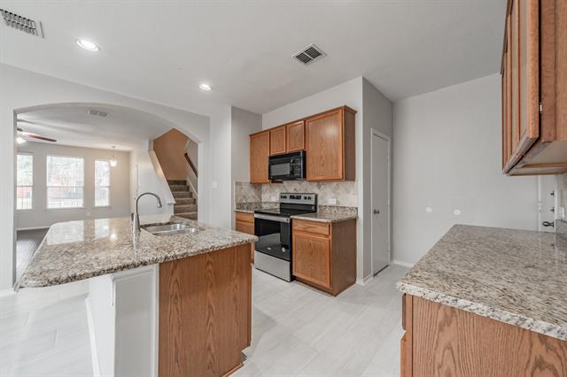 Building Photo - 5446 Prairie Ln