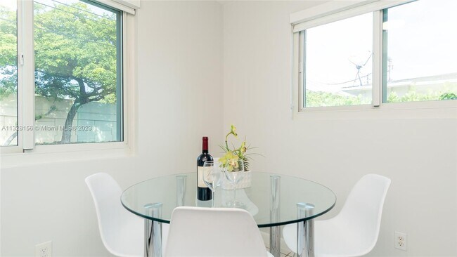 Building Photo - 1461 NW 10th St