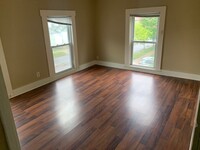 Building Photo - gi519