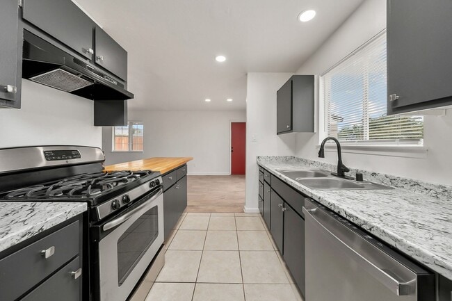 Primary Photo - Charming 3BR, 1BA House with Private Backyard