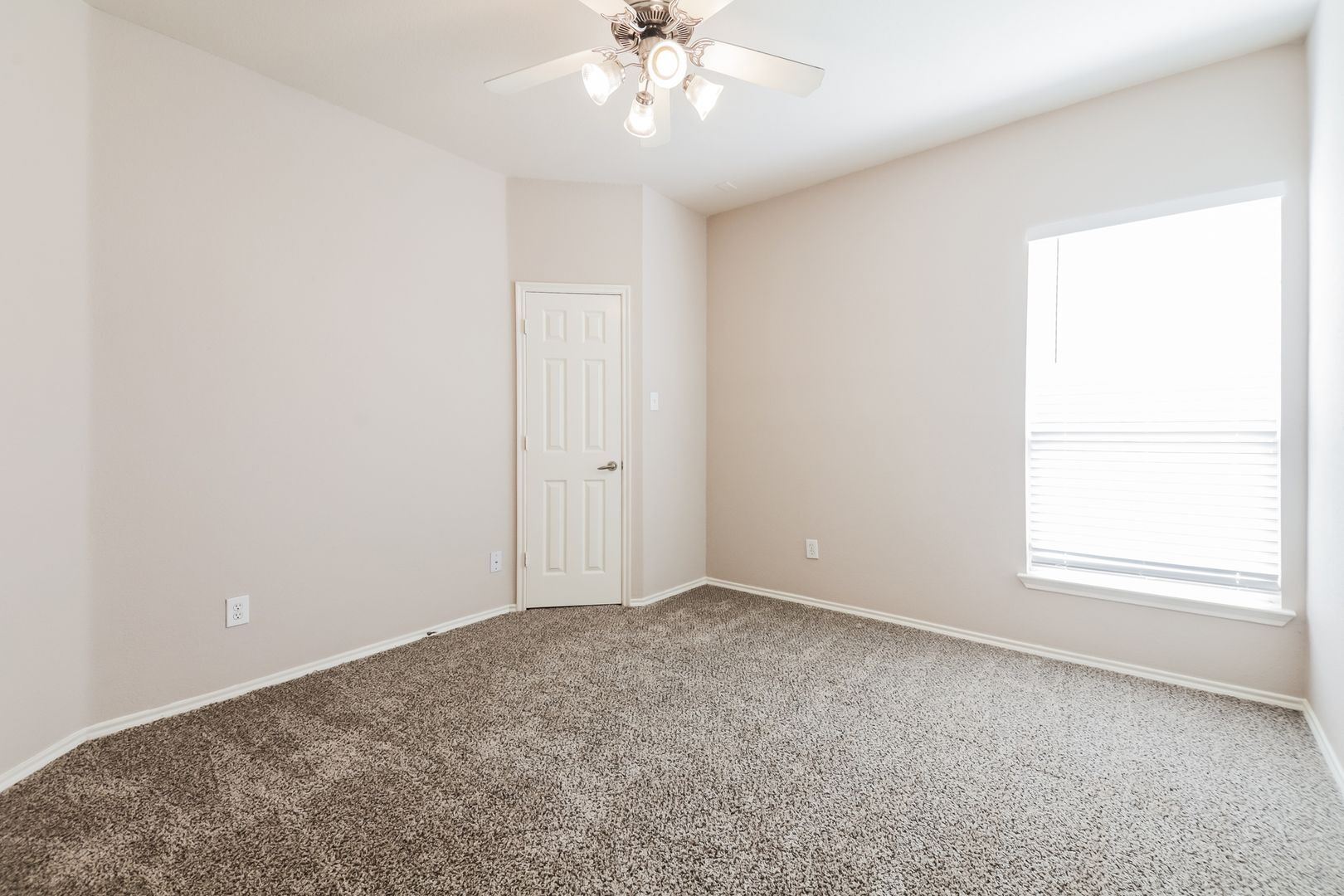 Building Photo - 9915 Wethers Field Cir