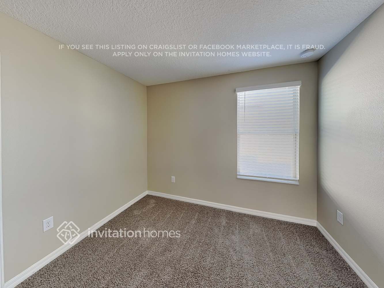 Building Photo - 5140 White Chicory Dr