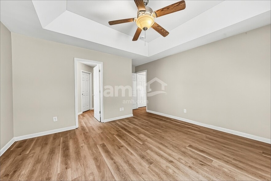Building Photo - 474 Young Way