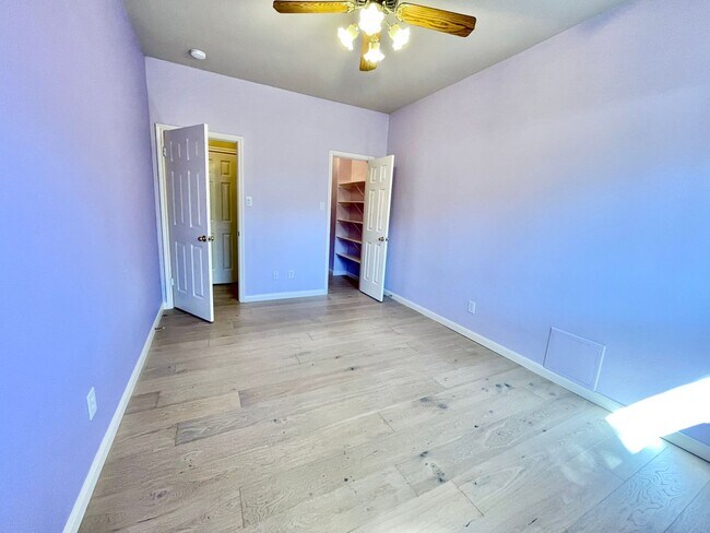 Building Photo - 707 Belmark Ct