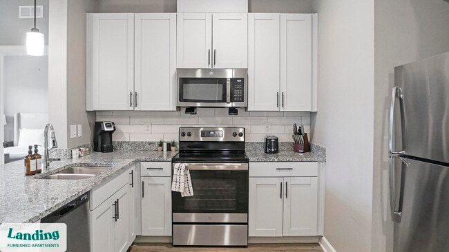 Building Photo - 3050 Steeple Cir