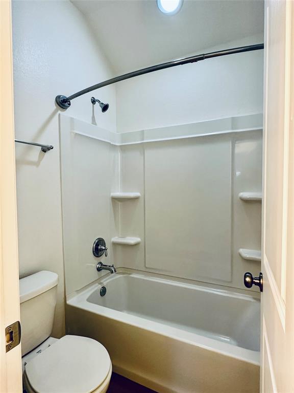 Building Photo - 3308 De Torres Cir