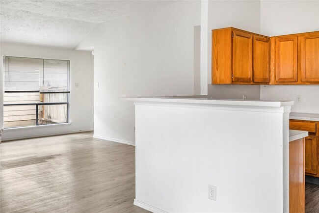 Building Photo - 11906 Westwold Dr