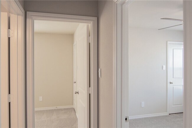 Building Photo - 6117 Eldora Dr