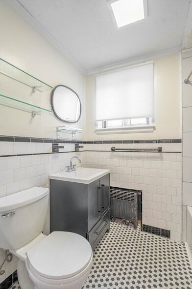 Building Photo - 20 Ashland St