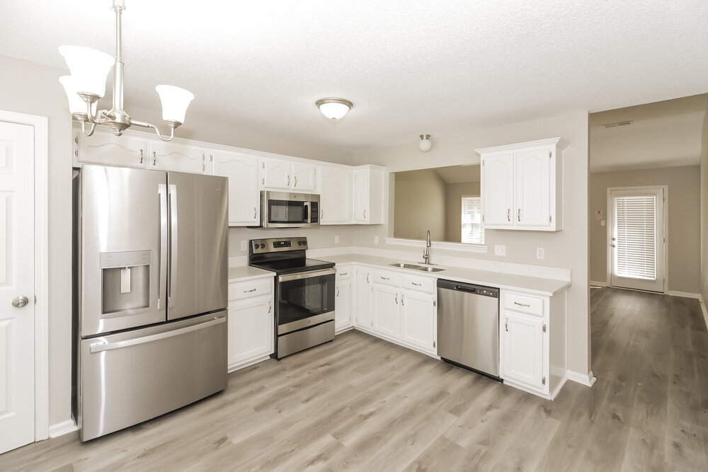 Building Photo - 9831 Riggan Dr