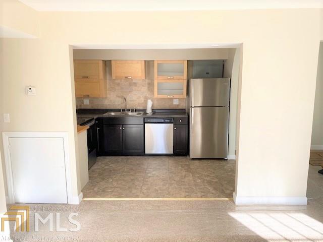 Building Photo - 3105 Colonial Way