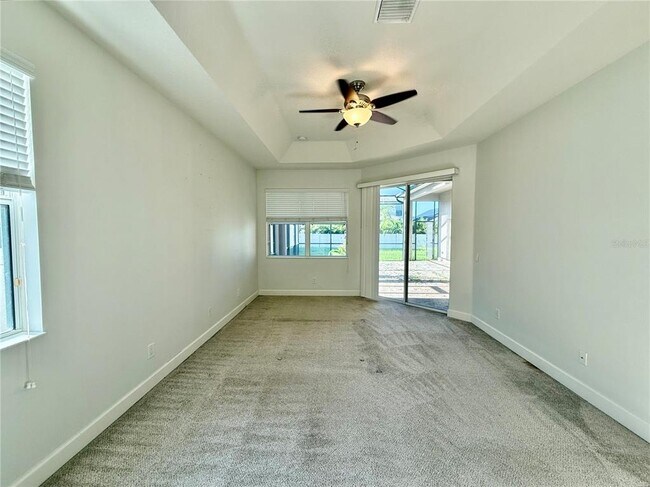 Building Photo - 10755 Rockledge View Dr