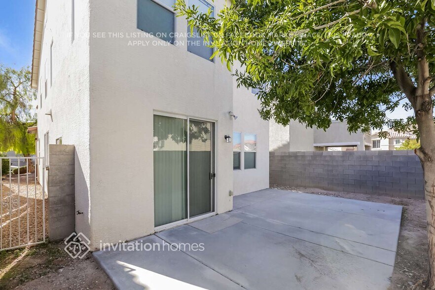 Building Photo - 9538 Vivid Colors Ave