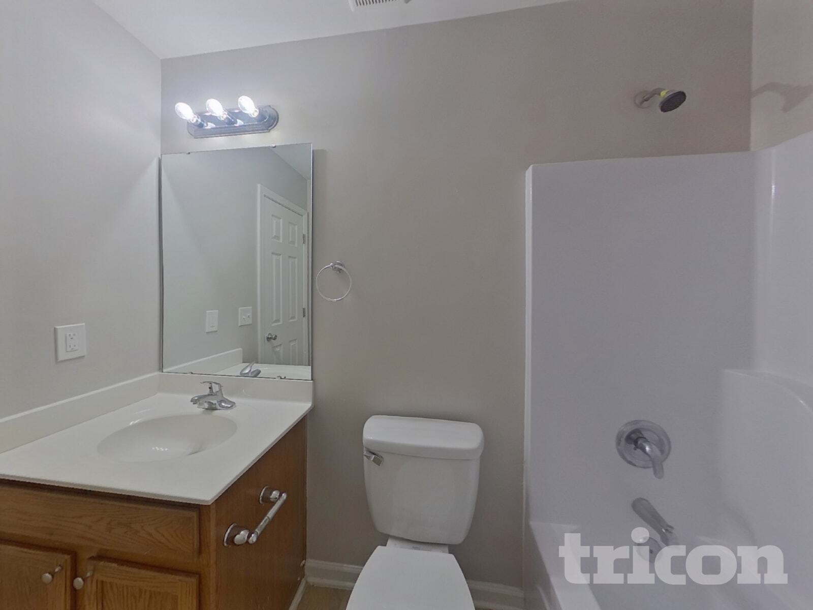 Building Photo - 1510 Peachcroft Rd