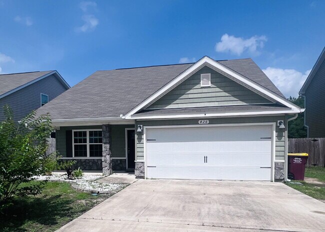 Primary Photo - 426 Eisenhower Dr