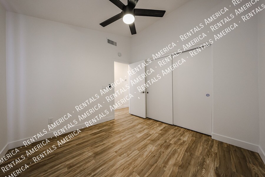Building Photo - 7323 E Indigo St