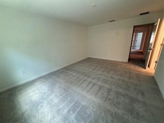 Building Photo - 3674 SE 37th Ct