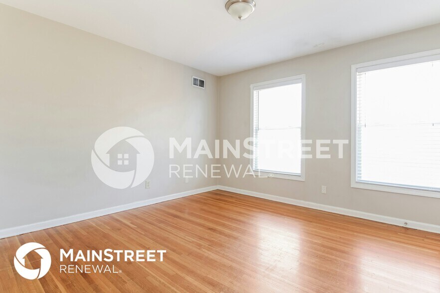 Building Photo - 5223 Braidwood Cove