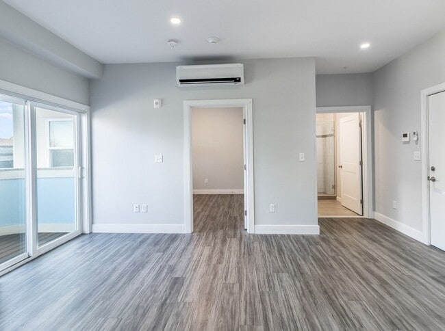 Building Photo - 163 Nantasket Ave