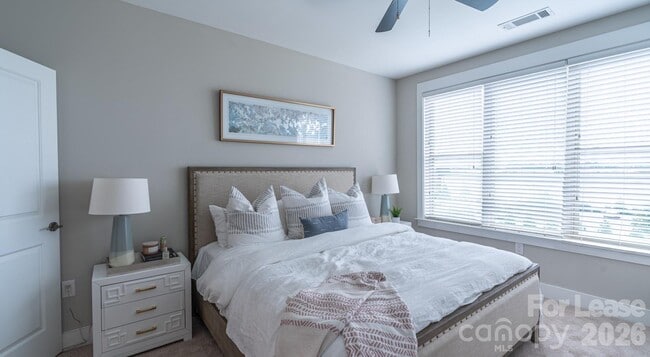 Building Photo - 6408 Providence Farm Ln