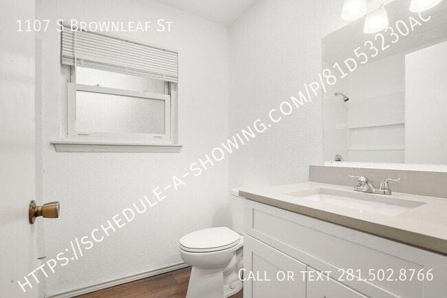 Building Photo - 1107 S Brownleaf St