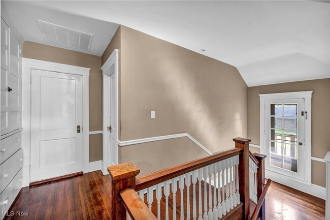 Building Photo - 22400 S Woodland Rd
