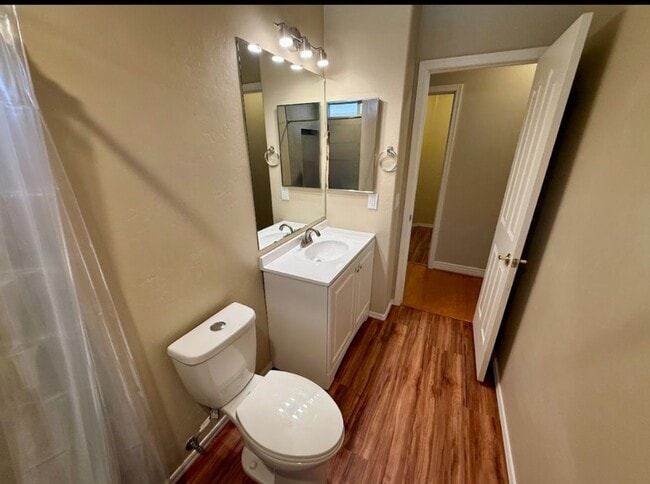 Building Photo - 3 Bedroom in Beautiful Ahwatukee Foothills Club West!  Available 7/1