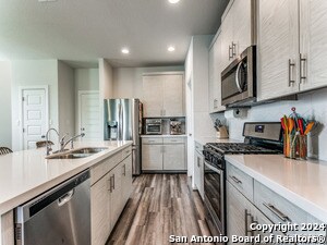 Building Photo - 15066 PALM DESERT Ct