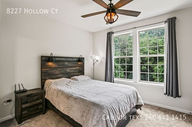 Building Photo - 8227 Hollow Ct