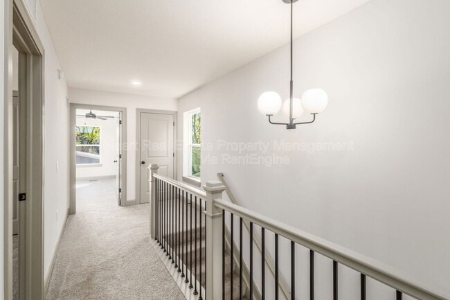 Building Photo - 72 Hayden Ave