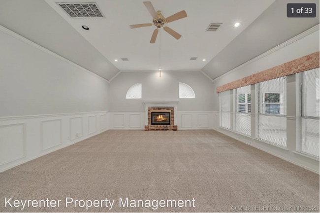 Building Photo - 4 br, 3.5 bath House - 5735 E 79th St