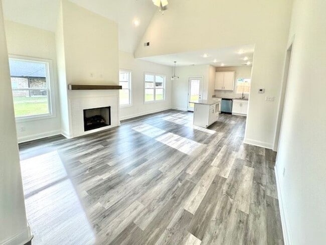 Building Photo - Open House, Tuesday, July 15, 2025 11 AM t...
