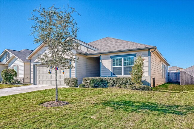 Building Photo - 10133 Pappas Dr