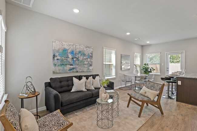 Building Photo - 13507 Axel Ln