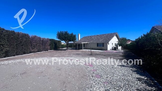 Building Photo - 15095 Laurelwood Pl