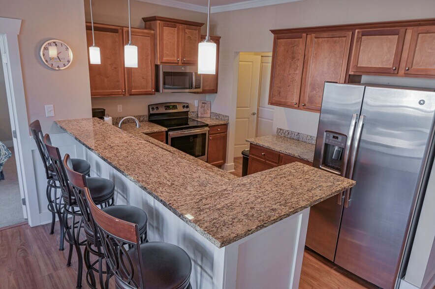 Grand View Luxury Apartments 72057215 Wrightsville Ave Wilmington NC