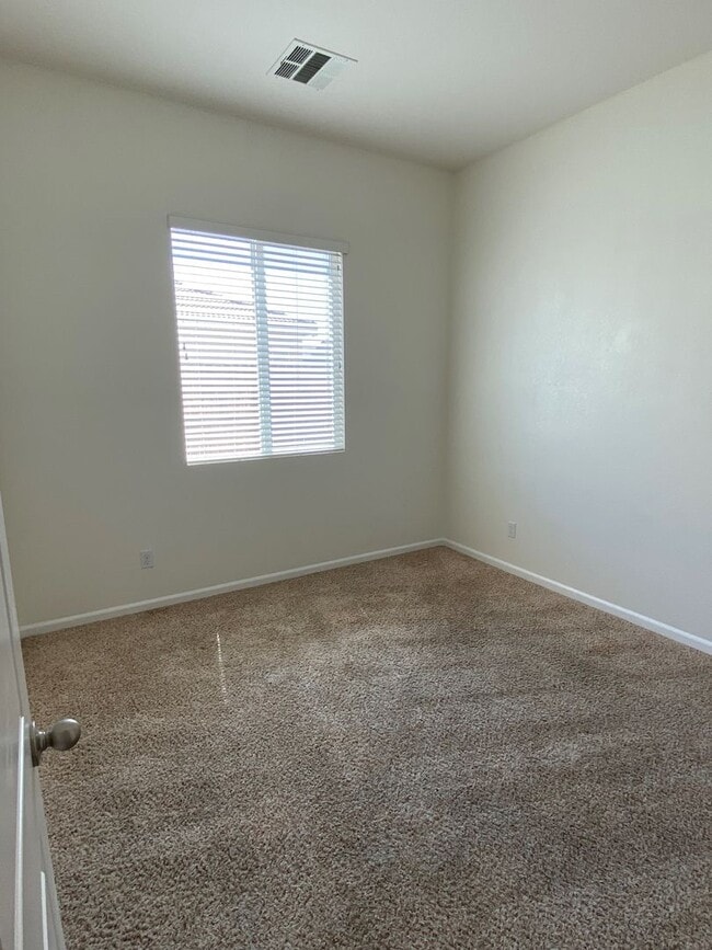 Building Photo - 15803 St Clement Way