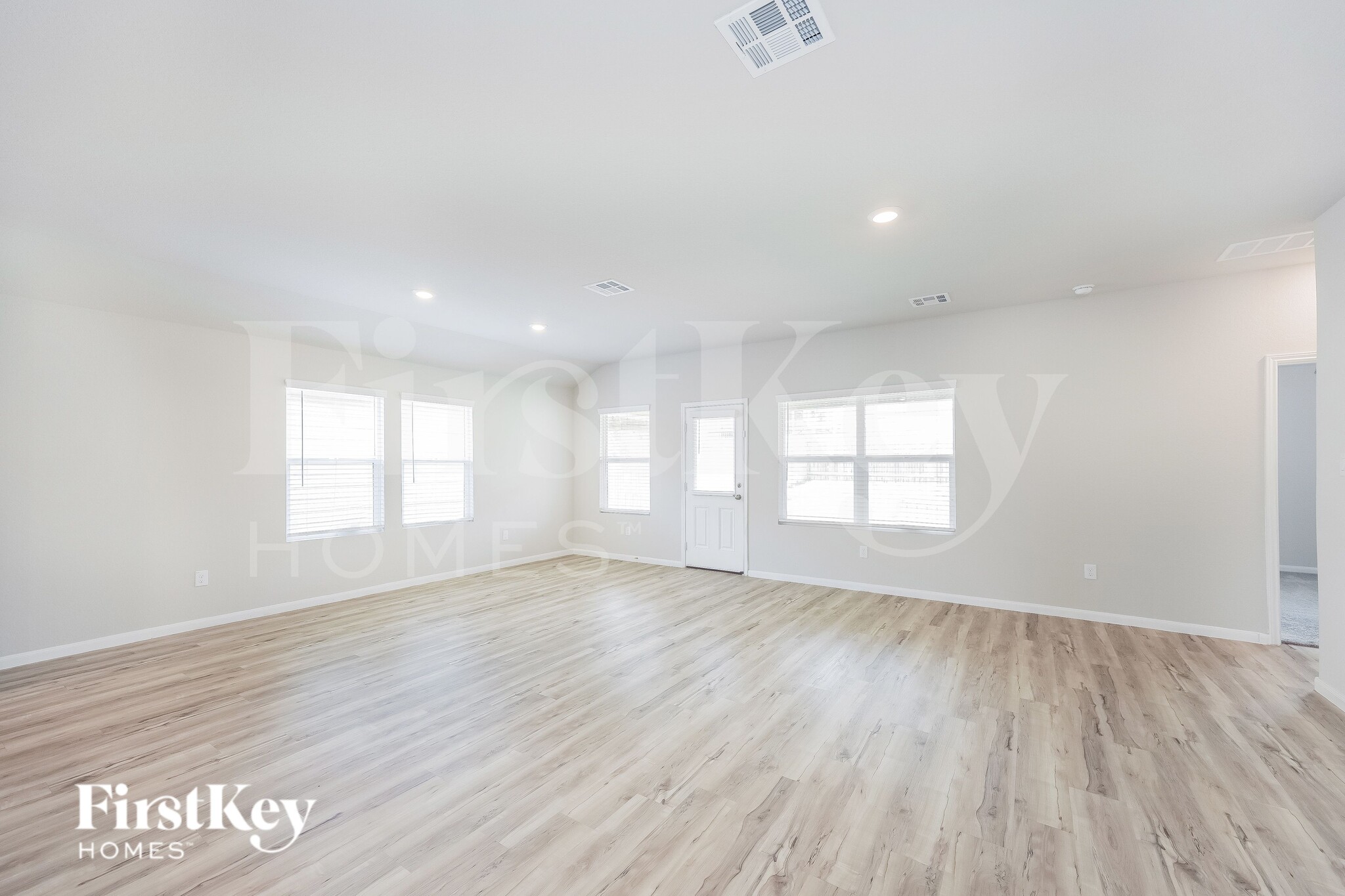 Building Photo - 6754 Hatchery Way