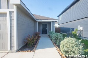 Building Photo - 12533 Spoor Valley