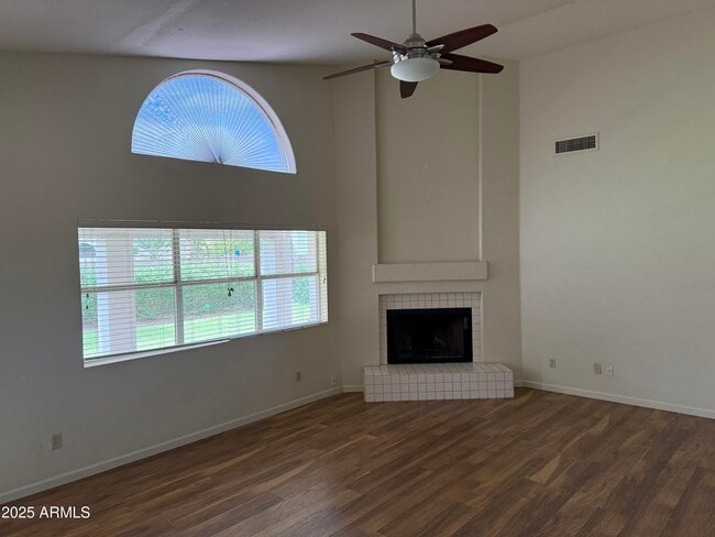 Building Photo - 9175 E Camino Del Santo