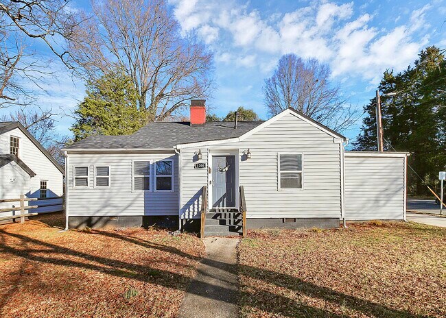 Building Photo - 1200 Fordham Rd